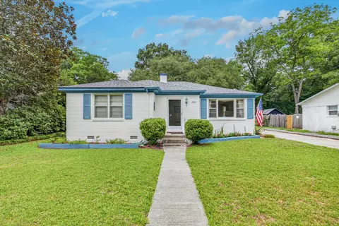 337 Millcreek Dr, Charleston, SC 29407