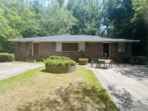 1681-1687 Baugh St, Orangeburg, SC 29115