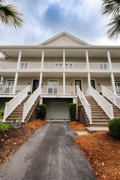 1802 Hopeman Ln, Mount Pleasant, SC 29466