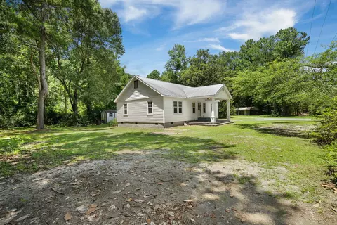 Exterior - 1737 Pinopolis Rd, Moncks Corner, SC 29461 photo 2 of 7