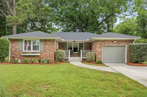 1376 Fairfield Ave, Charleston, SC 29407