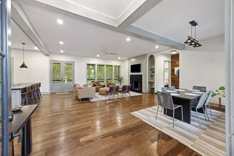 153 Tarbell Ln, Mcclellanville, SC 29458