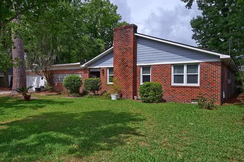 843 Trent St, Charleston, SC 29414