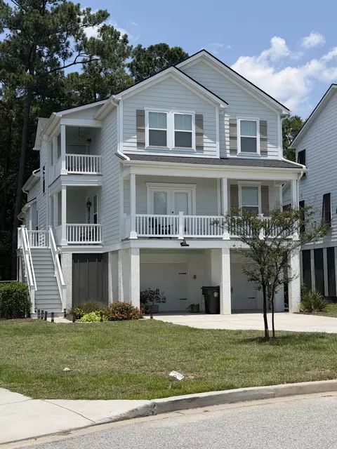 517 Spring Hollow Dr, Charleston, SC 29492