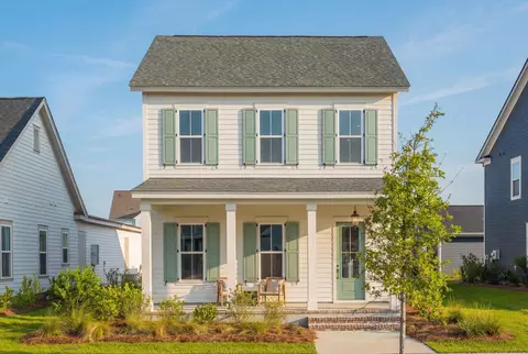 744 Blueway Ave, Summerville, SC 29486