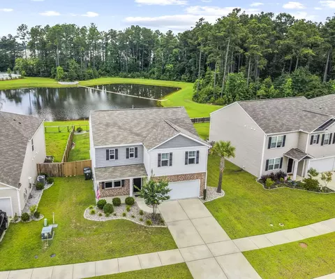 609 Silver Spruce St, Summerville, SC 29486