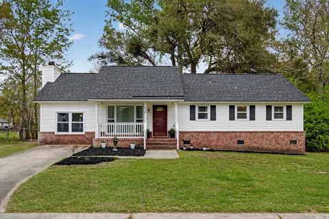 130 Cornell Dr, Ladson, SC 29456