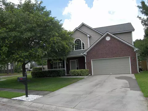 400 Barreling Ct, Moncks Corner, SC 29461