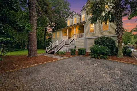 206 Clifton St, Summerville, SC 29483