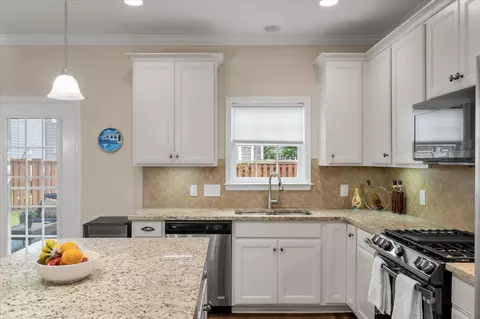 Kitchen - 527 Nelliefield Trl, Wando, SC 29492 photo 4 of 4