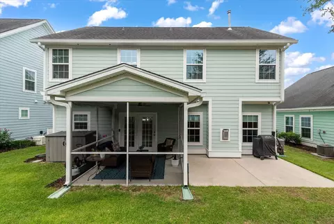 Exterior - 527 Nelliefield Trl, Wando, SC 29492 photo 7 of 12