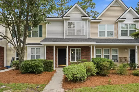 903 Elm Hall Cir, Summerville, SC 29483