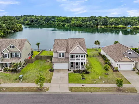 2721 Harmony Lake Dr, Johns Island, SC 29455