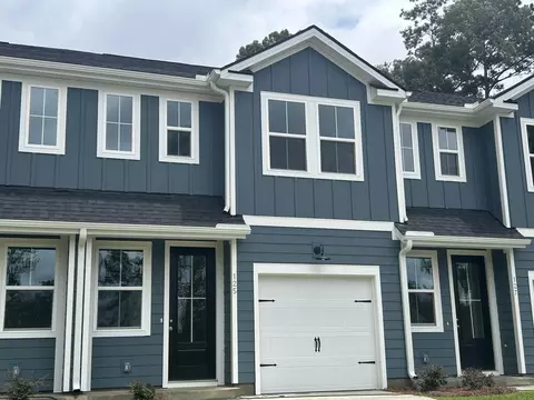 125 Berry Shoals Dr, Summerville, SC 29485