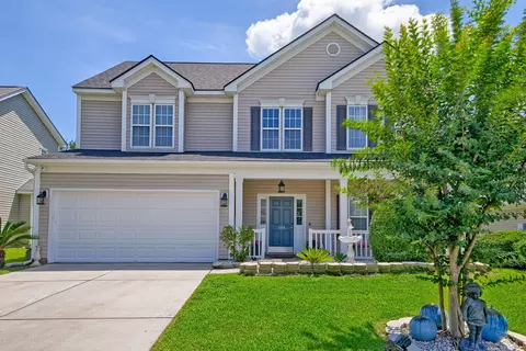 104 Corrientes Ct, Summerville, SC 29483