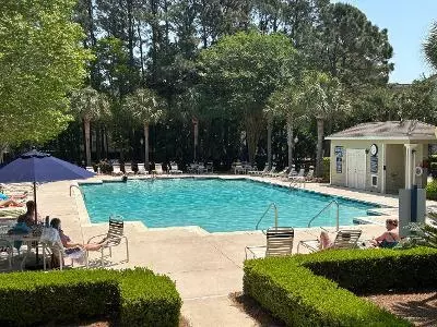 1600 Long Grv UNIT 326, Mount Pleasant, SC 29464