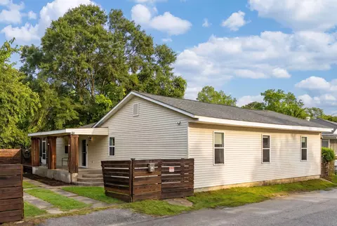 1129 Armstrong Ave, Charleston, SC 29407