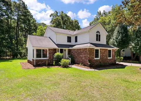 7 Lochmore Ter, Charleston, SC 29414
