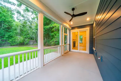 Exterior - 717 Eagle St, Mount Pleasant, SC 29464 photo 10 of 17