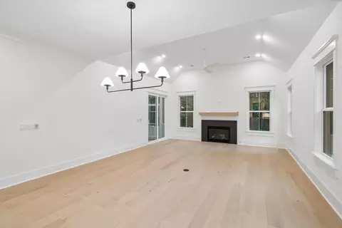 Living - 717 Eagle St, Mount Pleasant, SC 29464 photo 1 of 4
