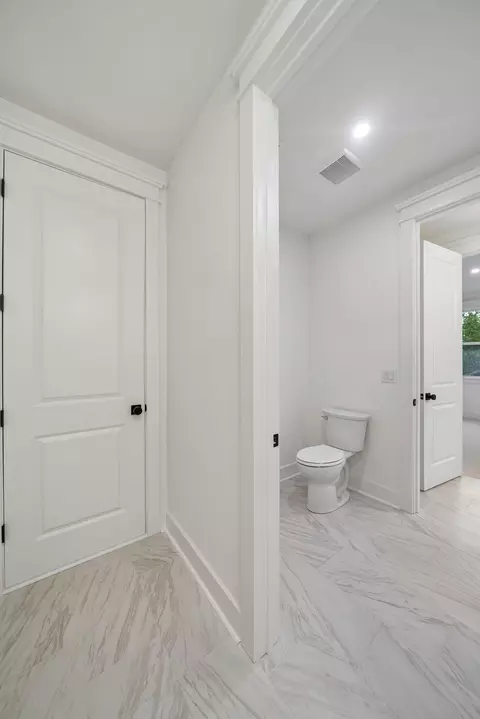 Entry Way - 717 Eagle St, Mount Pleasant, SC 29464 photo 6 of 6