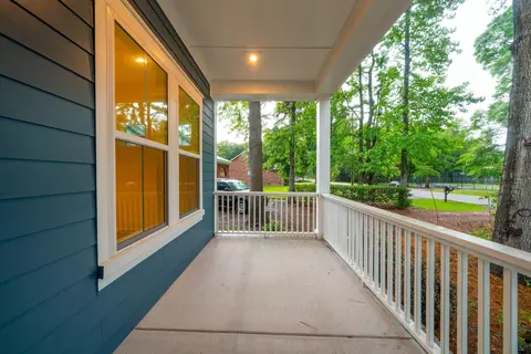 Exterior - 717 Eagle St, Mount Pleasant, SC 29464 photo 5 of 17