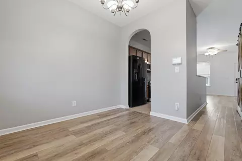 Entry Way - 213 Killarney Trl, Moncks Corner, SC 29461 photo 2 of 2