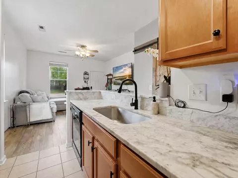 Kitchen - 213 Killarney Trl, Moncks Corner, SC 29461 photo 2 of 3