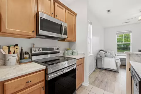 Kitchen - 213 Killarney Trl, Moncks Corner, SC 29461 photo 3 of 3