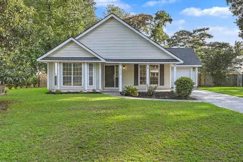 8329 Longridge Rd, North Charleston, SC 29418