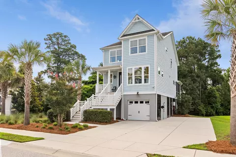 401 Topsail Ct, Wando, SC 29492