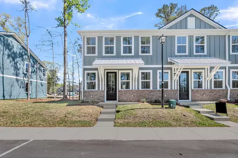 473 Martins Creek Blvd, Summerville, SC 29485
