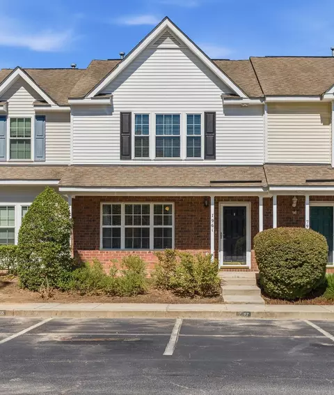 7961 Shadow Oak Dr, North Charleston, SC 29406