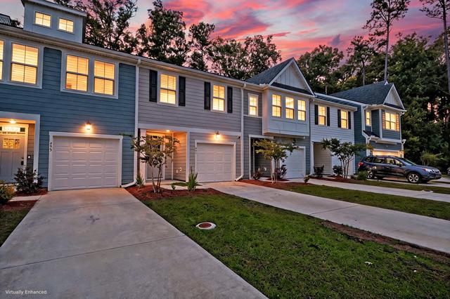495 Trotters Ln, Moncks Corner, SC 29461