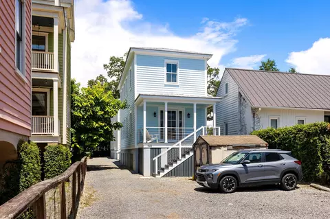 162 Spring St #D, Charleston, SC 29403