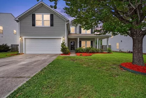 6012 Snead Ln, Summerville, SC 29483