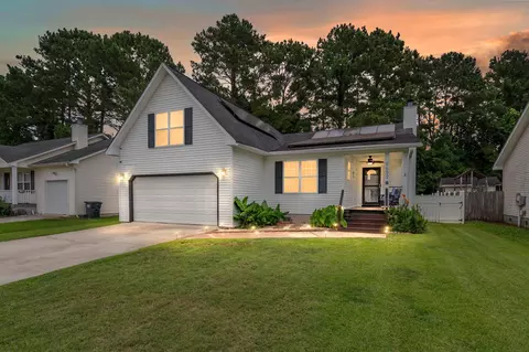 6692 Bent Crk, North Charleston, SC 29420