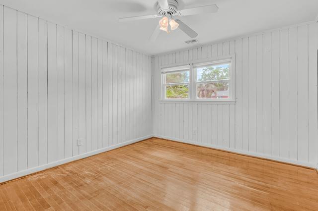 1221 Byron Rd, Charleston, SC 29407
