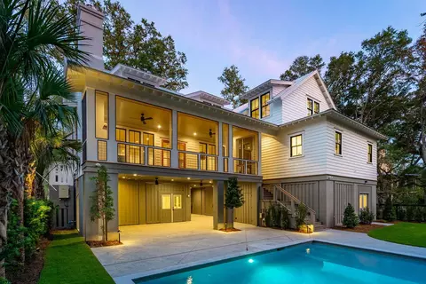 8258 Jack Island Dr, Johns Island, SC 29455