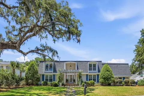 710 Creekside Dr, Mount Pleasant, SC 29464