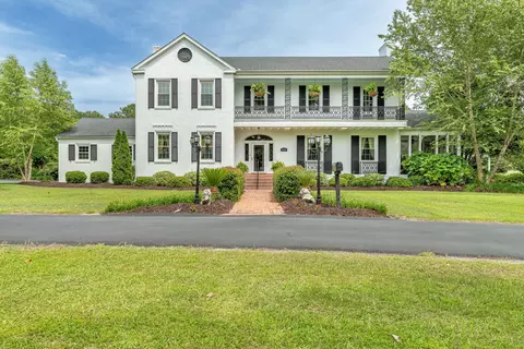 2729 Camden Rd, Holly Hill, SC 29059