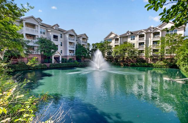 2244 Ashley Crossing Dr #521, Charleston, SC 29414