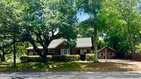 521 Saint Andrews Blvd, Charleston, SC 29407