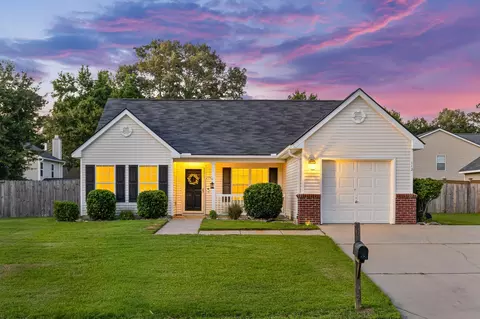 112 Slow Mill Dr, Goose Creek, SC 29445
