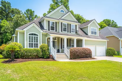 2765 Victoria Lake Dr, Mount Pleasant, SC 29466