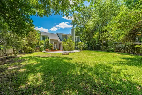 Exterior - 2717 Merwether Ln, Mount Pleasant, SC 29466 photo 10 of 14