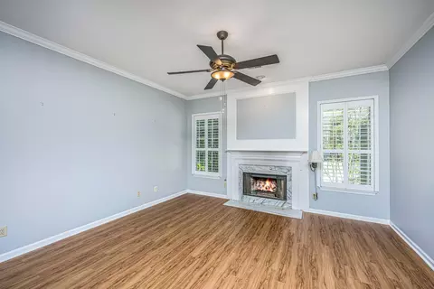 Living - 2717 Merwether Ln, Mount Pleasant, SC 29466 photo 3 of 6