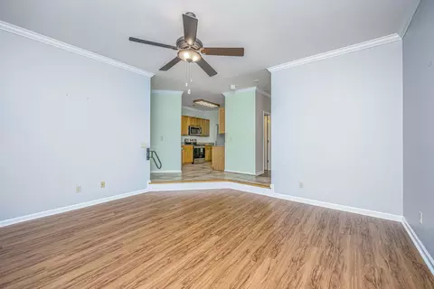 Living - 2717 Merwether Ln, Mount Pleasant, SC 29466 photo 5 of 6