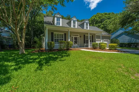 Exterior - 2717 Merwether Ln, Mount Pleasant, SC 29466 photo 1 of 14