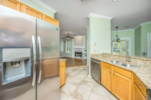 Kitchen - 2717 Merwether Ln, Mount Pleasant, SC 29466 photo 2 of 3